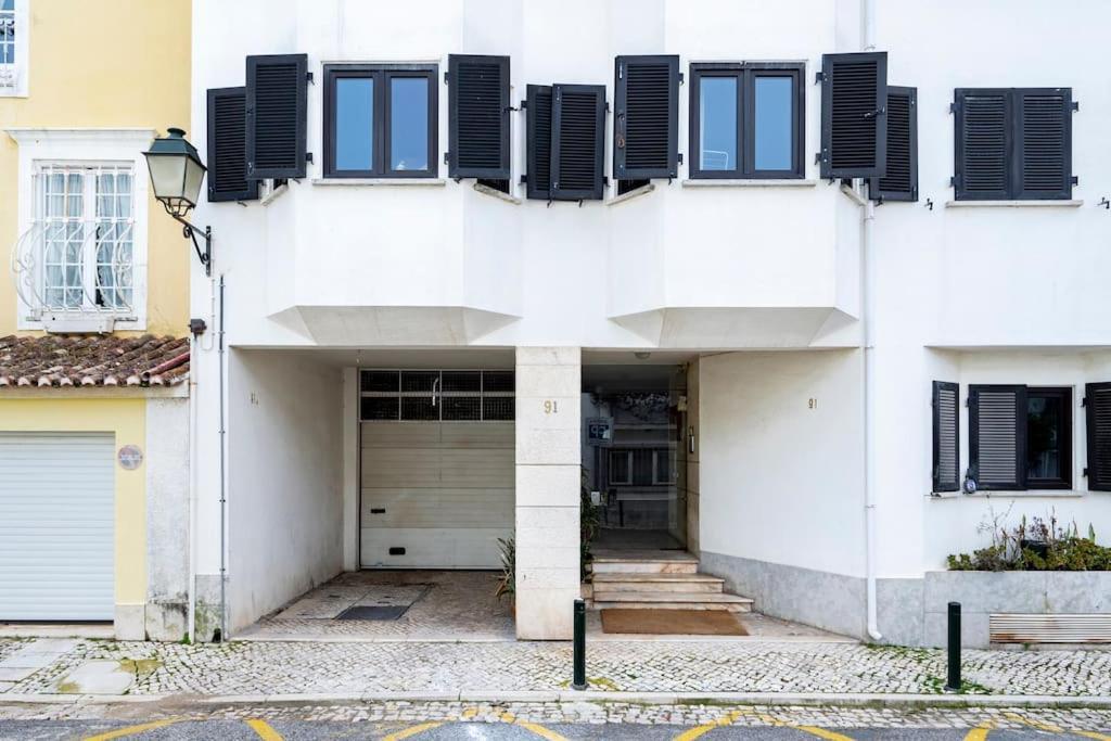 Ocean Breeze: T1 In Apartment