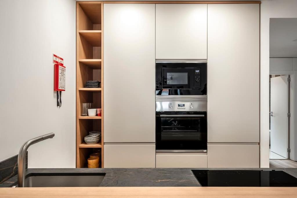 Apartment Ocean Breeze: T1 In Cascais