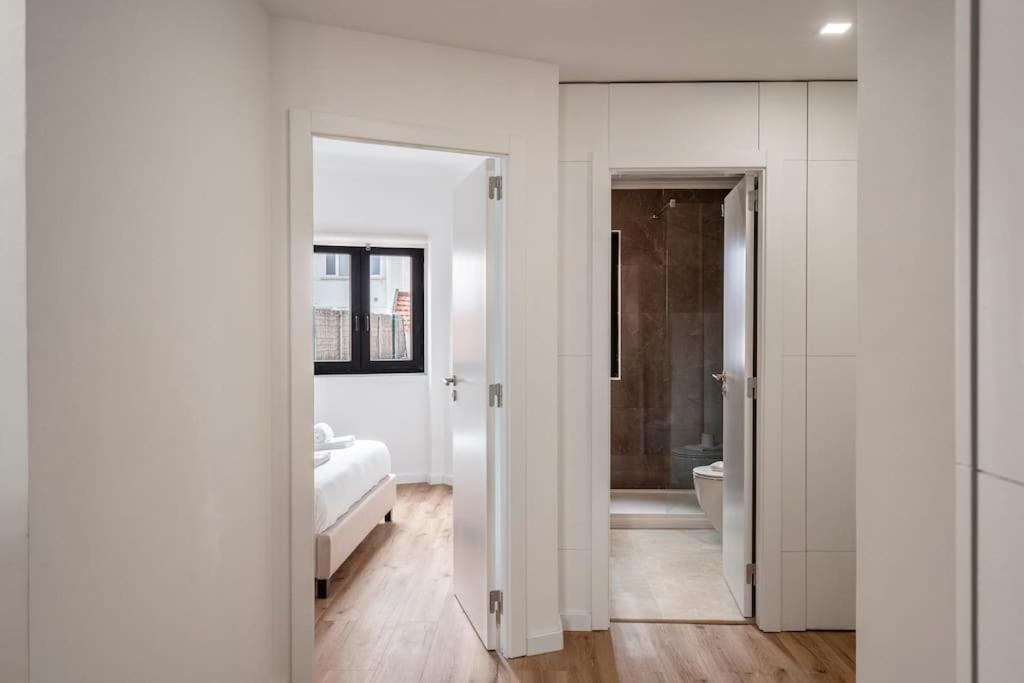 Ocean Breeze: T1 In Apartment